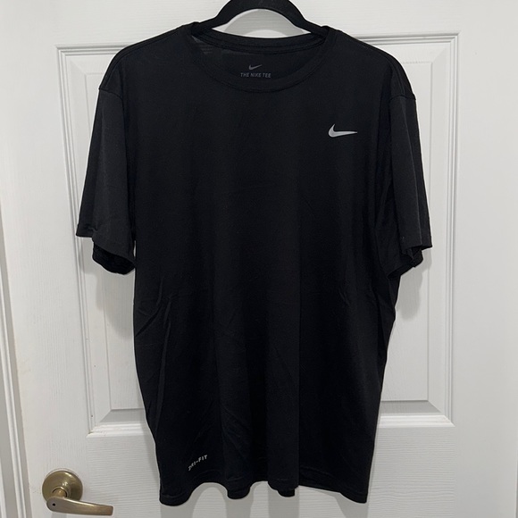 Nike Dri fit tshirt - Picture 4 of 5